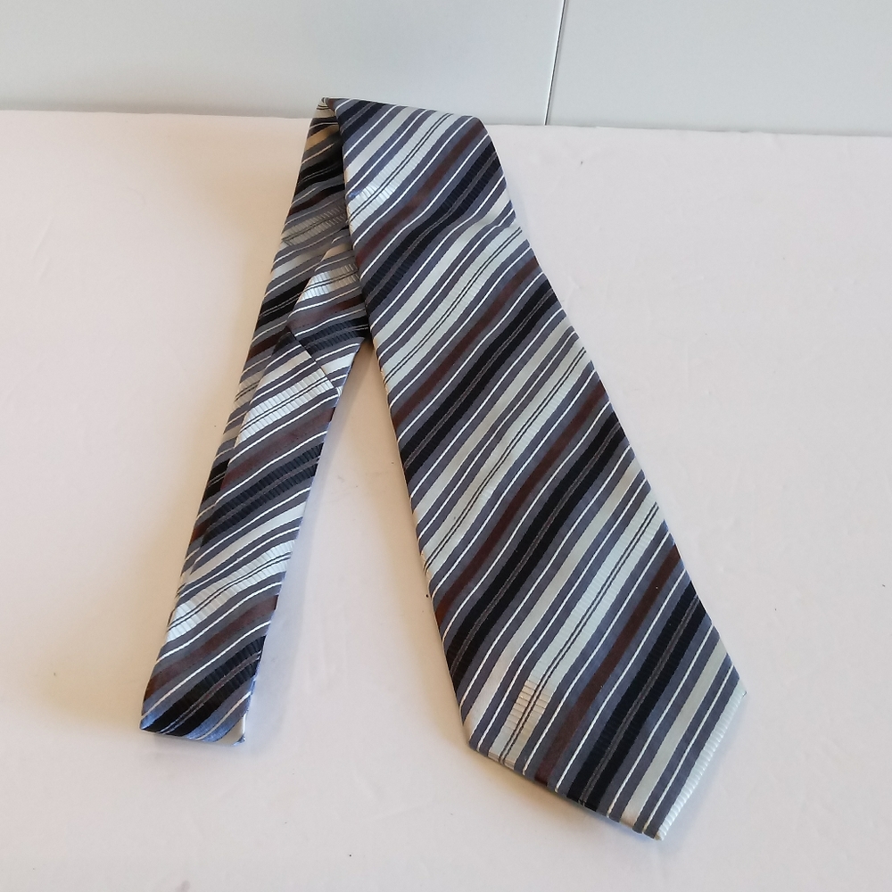 Milano Textured Stripe Silk Mens Italian Necktie
